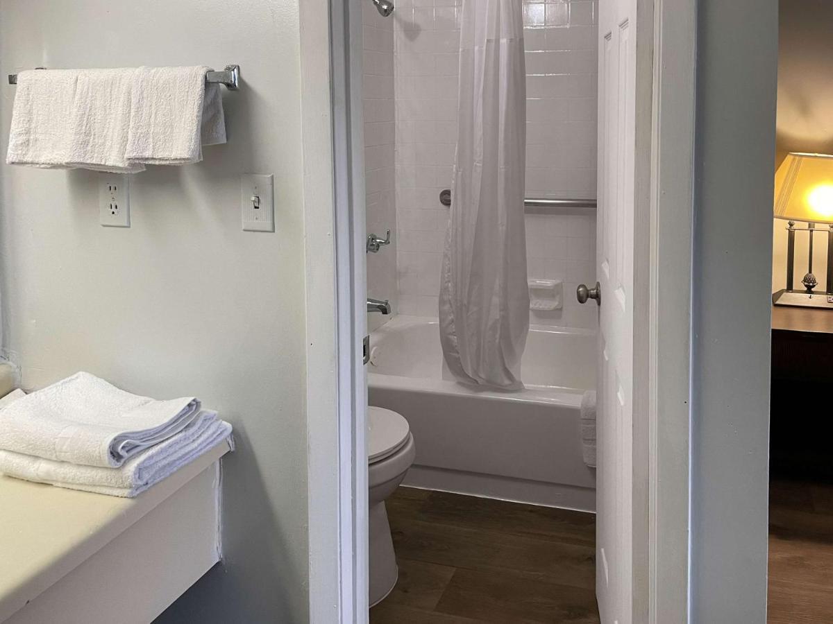 Motel 6 Wytheville Va Экстерьер фото