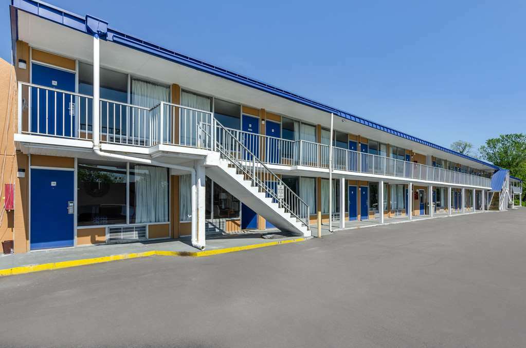 Motel 6 Wytheville Va Экстерьер фото